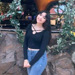 Meet your Posher, Dulce